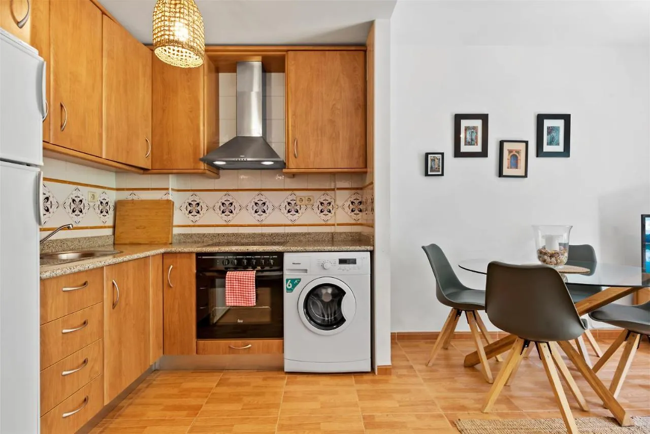 Cozy Apartment In Fuengirola City Center By Costarentals - Ref 207 0*,  Španělsko