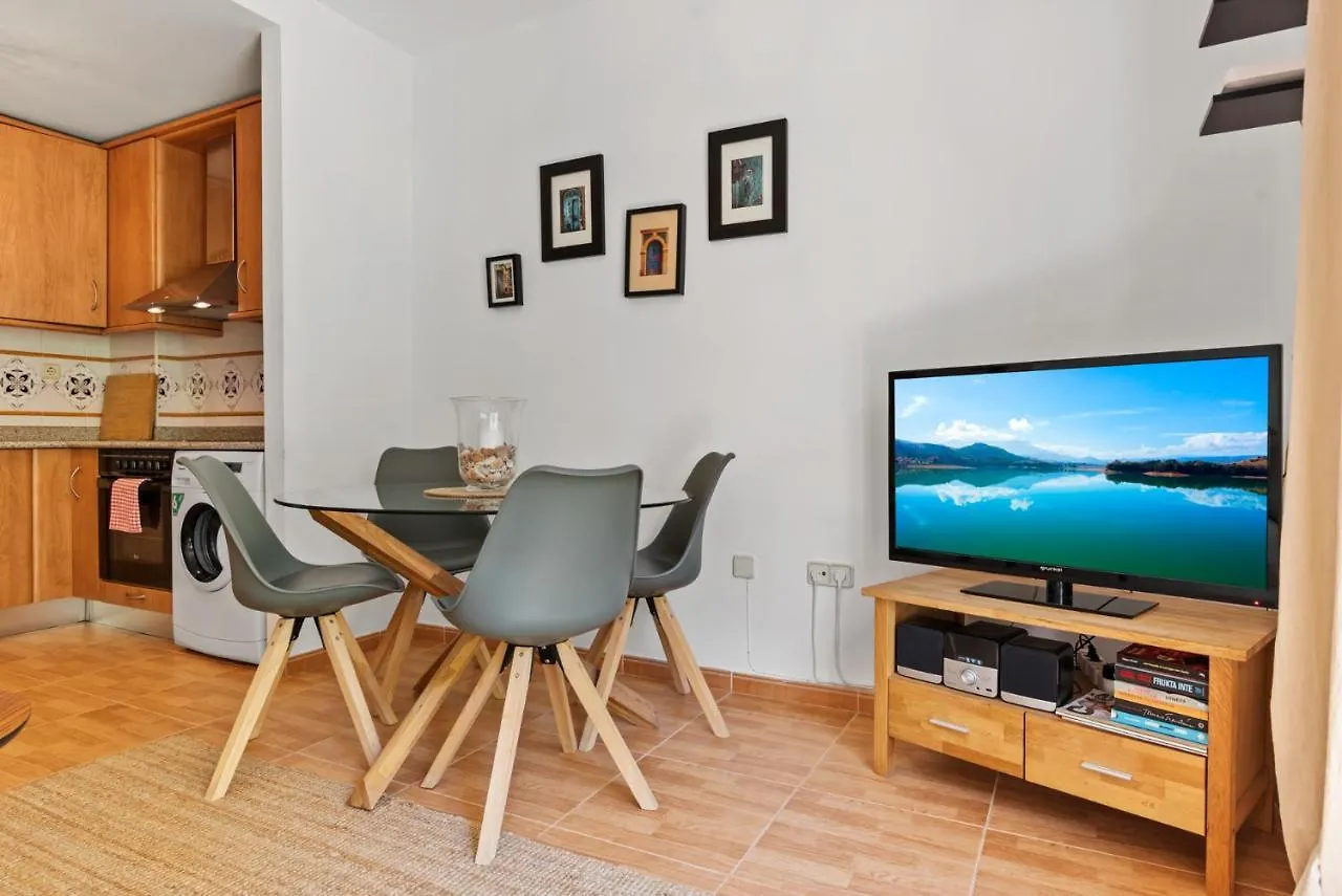 Cozy Apartment In Fuengirola City Center By Costarentals - Ref 207
